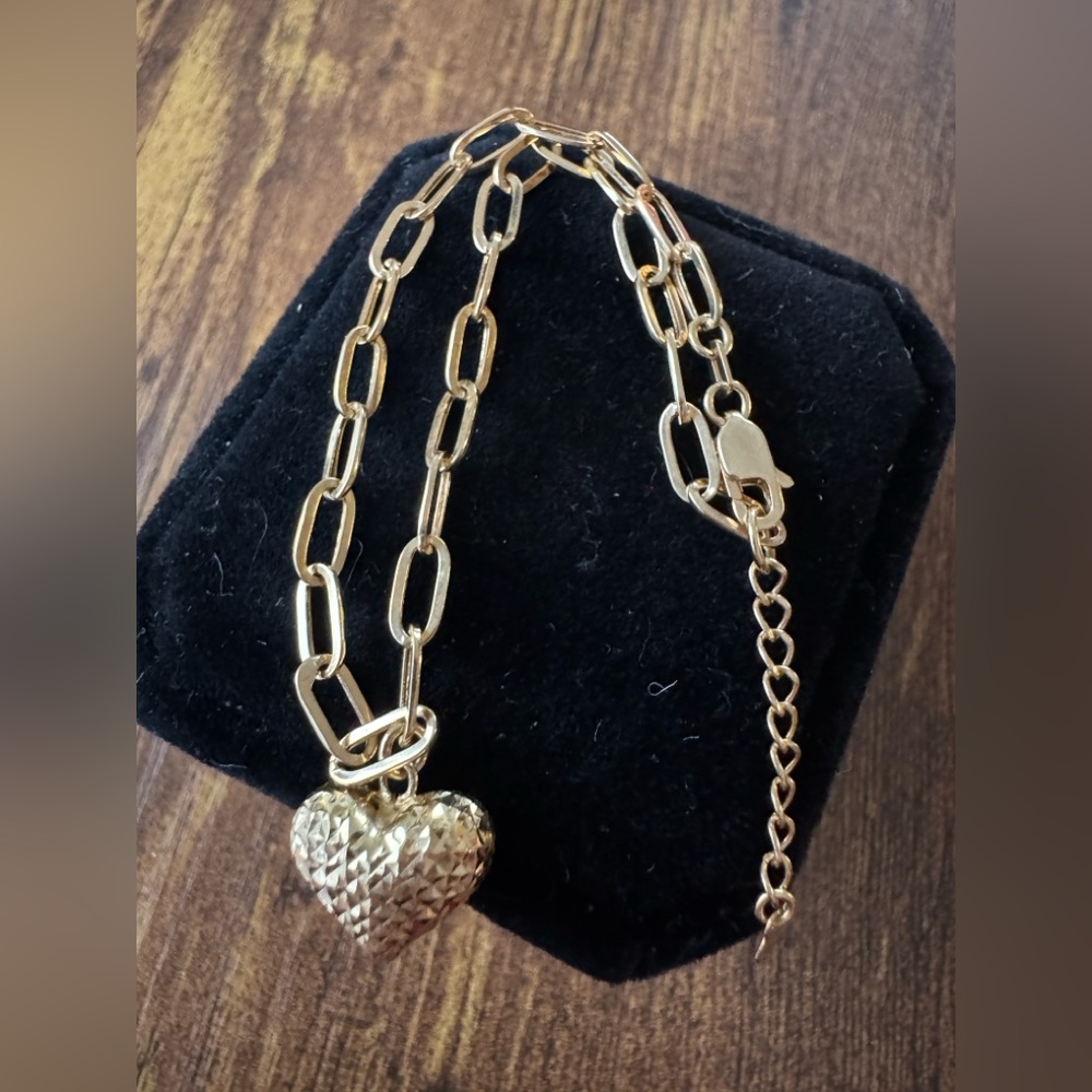 18k Saudi Gold Heart Pendant Chain Bracelet 8” 2.6 grams